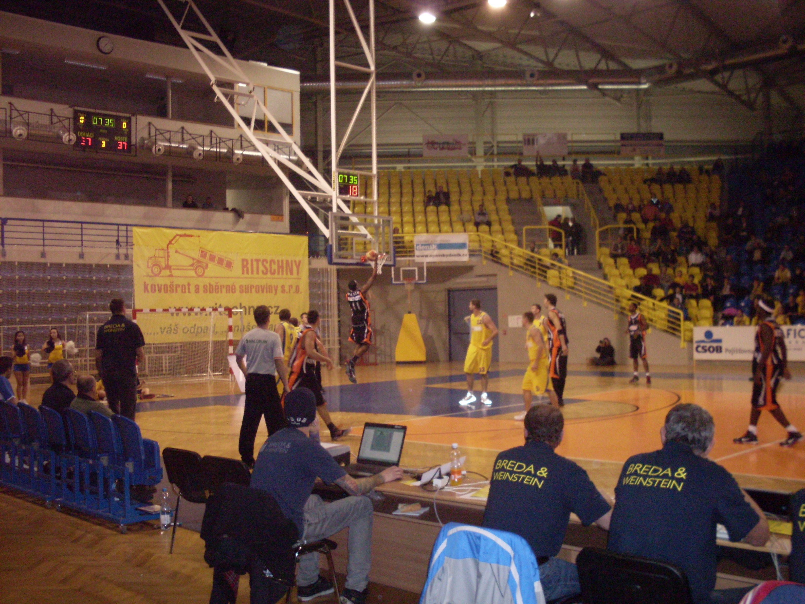 Opava-Nový Jičín 61:76